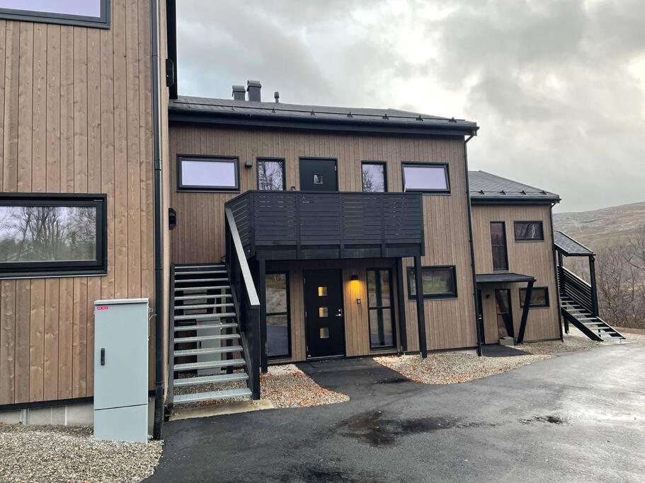 Skaidi Logde- Near Salomon River And Golf Course Apartment Hammerfest Exterior photo